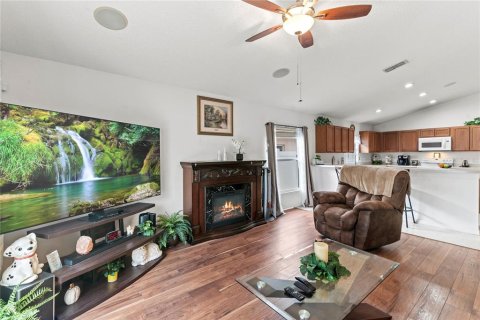 Casa en venta en Orange City, Florida, 3 dormitorios, 174.84 m2 № 1888451 - foto 16