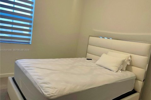 Купить виллу или дом в Майами, Флорида 4 спальни, 241.36м2, № 2240141 - фото 13