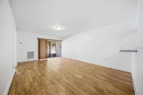 Copropriété à louer à Lakeland, Floride: 2 chambres, 78.04 m2 № 2409924 - photo 3