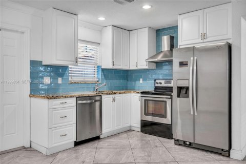 Condominio en venta en Hollywood, Florida, 1 dormitorio, 61.97 m2 № 2067110 - foto 6