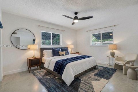 Immobilier commercial à vendre à Fort Lauderdale, Floride: 169.83 m2 № 2430039 - photo 17