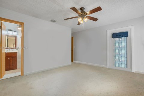 Immobilier commercial à vendre à Fort Lauderdale, Floride: 169.83 m2 № 2430039 - photo 20