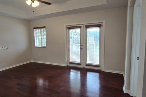 Townhouse in Homestead, Florida 3 bedrooms, 146.79 sq.m. № 2062313 - photo 15