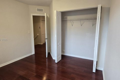 Townhouse in Homestead, Florida 3 bedrooms, 146.79 sq.m. № 2062313 - photo 13