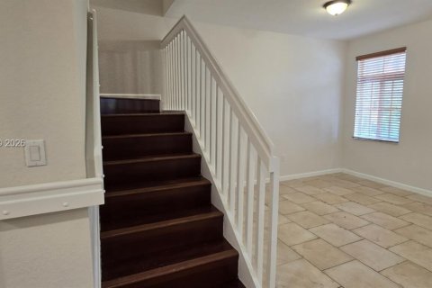 Townhouse in Homestead, Florida 3 bedrooms, 146.79 sq.m. № 2062313 - photo 8