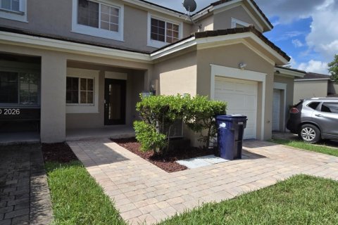 Townhouse in Homestead, Florida 3 bedrooms, 146.79 sq.m. № 2062313 - photo 3