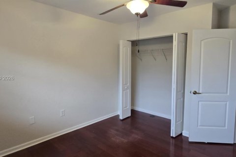 Townhouse in Homestead, Florida 3 bedrooms, 146.79 sq.m. № 2062313 - photo 11