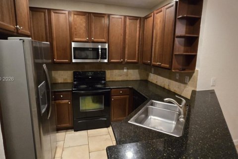 Townhouse in Homestead, Florida 3 bedrooms, 146.79 sq.m. № 2062313 - photo 27