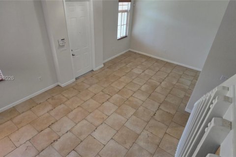 Townhouse in Homestead, Florida 3 bedrooms, 146.79 sq.m. № 2062313 - photo 7