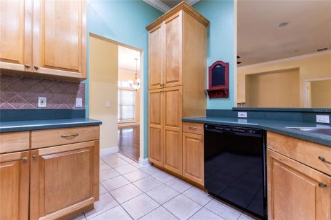 House in Gainesville, Florida 4 bedrooms, 186.55 sq.m. № 2094711 - photo 18