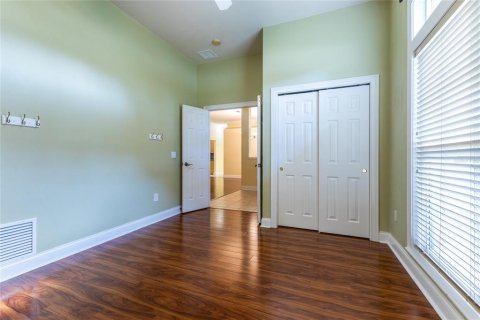 House in Gainesville, Florida 4 bedrooms, 186.55 sq.m. № 2094711 - photo 17