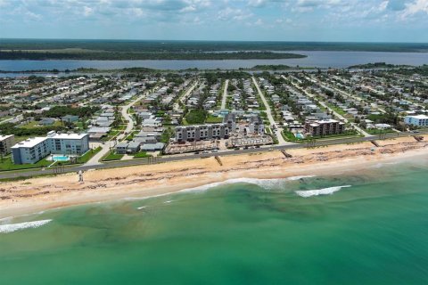 Condo in Ormond Beach, Florida, 3 bedrooms № 2106879 - photo 3
