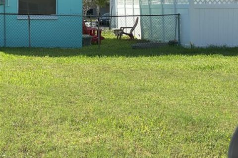 Land in Redington Shores, Florida № 1529303 - photo 3