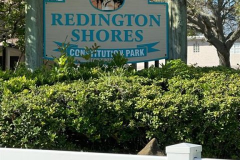 Land in Redington Shores, Florida № 1529303 - photo 17