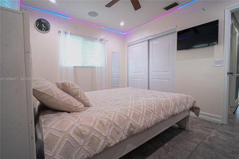 Villa ou maison à vendre à North Lauderdale, Floride: 4 chambres, 121.05 m2 № 2042405 - photo 16