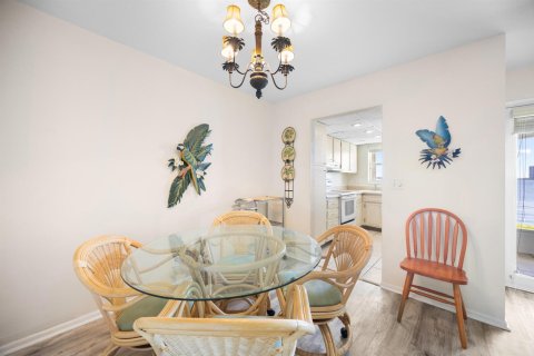 Condominio en venta en North Palm Beach, Florida, 2 dormitorios, 89.74 m2 № 2083166 - foto 15