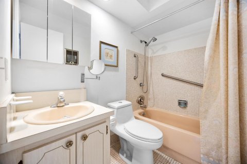Condominio en venta en North Palm Beach, Florida, 2 dormitorios, 89.74 m2 № 2083166 - foto 28