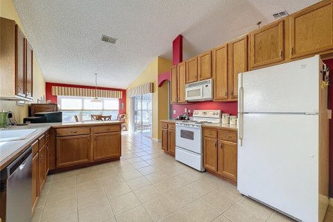 Купить виллу или дом в Лисбург, Флорида 6 комнат, 186.27м2, № 1560812 - фото 30