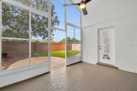 House in Orlando, Florida 5 bedrooms, 219.34 sq.m. № 1821433 - photo 30