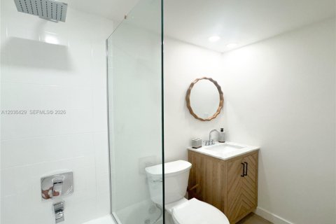 Condo in Key Biscayne, Florida, 3 bedrooms  № 2169343 - photo 21