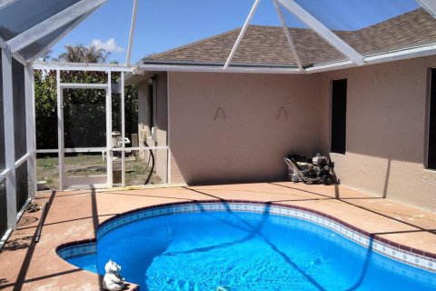 Casa en alquiler en Port St. Lucie, Florida, 5 dormitorios, 247.58 m2 № 2147068 - foto 7