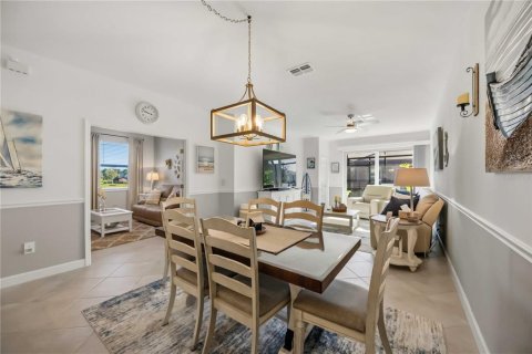 Villa ou maison à vendre à Englewood, Floride: 3 chambres, 132.11 m2 № 2433110 - photo 11