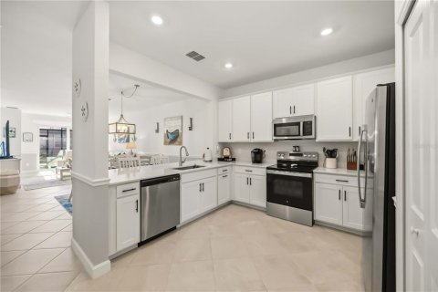 Villa ou maison à vendre à Englewood, Floride: 3 chambres, 132.11 m2 № 2433110 - photo 5