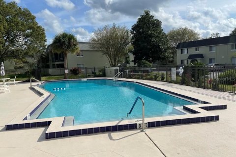 Condo in Orlando, Florida, 2 bedrooms  № 1917700 - photo 9