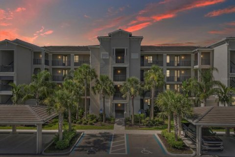 Condo in Bradenton, Florida, 2 bedrooms in LAKEWOOD NATIONAL № 2218774