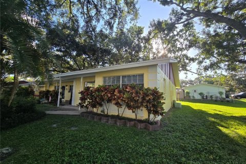 Casa en alquiler en Dunedin, Florida, 2 dormitorios, 103.86 m2 № 1917929 - foto 1