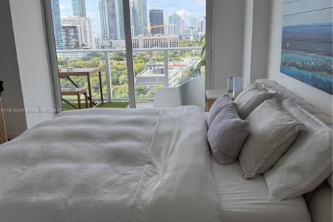 Condominio en venta en Miami, Florida, 2 dormitorios, 88.35 m2 № 1938056 - foto 4