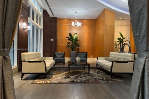 Купить кондоминиум в Майами, Флорида 58.71м2, № 2025087 - фото 25