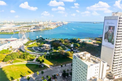 Купить кондоминиум в Майами, Флорида 58.71м2, № 2025087 - фото 5