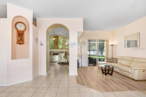 Casa en alquiler en Valrico, Florida, 4 dormitorios, 243.4 m2 № 1912989 - foto 9