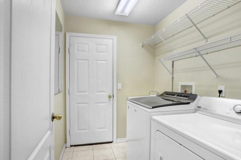 Casa en alquiler en Valrico, Florida, 4 dormitorios, 243.4 m2 № 1912989 - foto 25