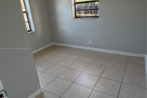 Appartement à louer à Fort Lauderdale, Floride: 3 chambres, 83.43 m2 № 1971004 - photo 4