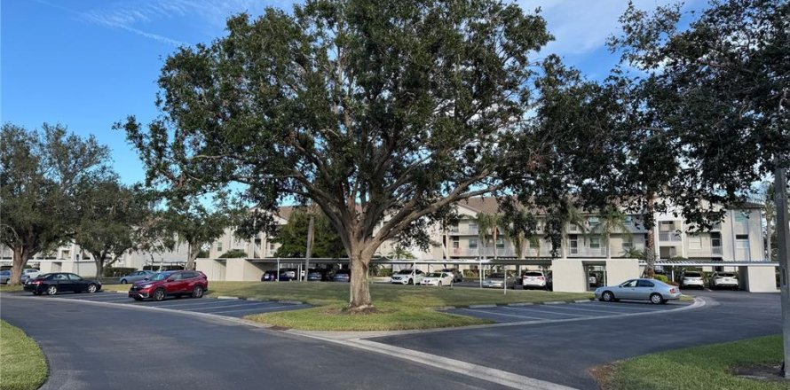 Condo à Sarasota, Floride, 2 chambres  № 2100178