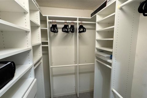 Copropriété à louer à Sarasota, Floride: 2 chambres, 115.01 m2 № 2100178 - photo 19