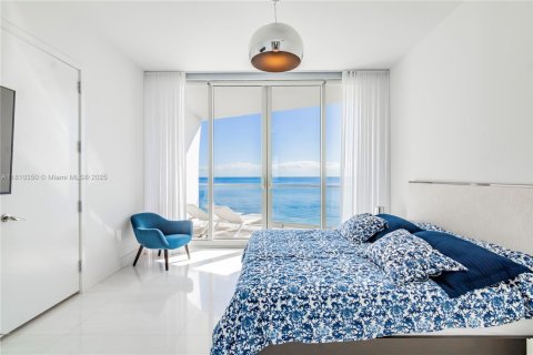 Condo in Sunny Isles Beach, Florida, 1 bedroom  № 1753128 - photo 11
