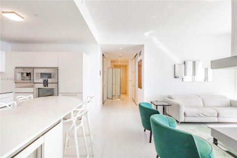 Condo in Sunny Isles Beach, Florida, 1 bedroom  № 1753128 - photo 7