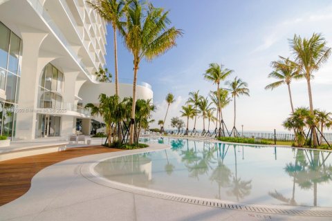 Condo in Sunny Isles Beach, Florida, 1 bedroom  № 1753128 - photo 29