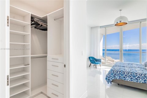 Condo in Sunny Isles Beach, Florida, 1 bedroom  № 1753128 - photo 21
