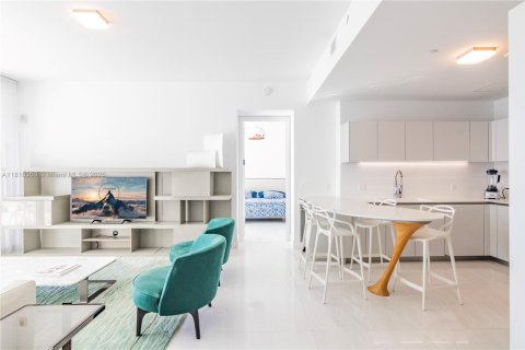Condo in Sunny Isles Beach, Florida, 1 bedroom  № 1753128 - photo 9