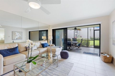 Copropriété à vendre à Longboat Key, Floride: 2 chambres, 118.36 m2 № 2419246 - photo 6