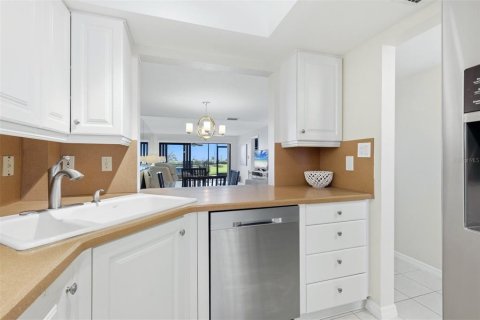 Copropriété à vendre à Longboat Key, Floride: 2 chambres, 118.36 m2 № 2419246 - photo 10