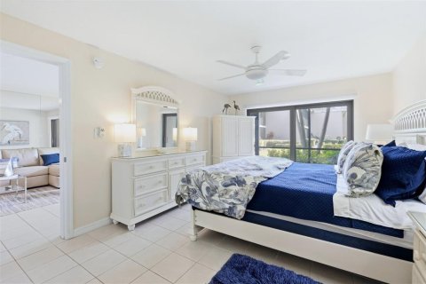 Copropriété à vendre à Longboat Key, Floride: 2 chambres, 118.36 m2 № 2419246 - photo 13