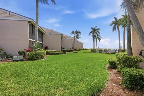 Copropriété à vendre à Longboat Key, Floride: 2 chambres, 118.36 m2 № 2419246 - photo 23