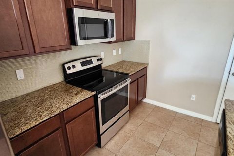 Touwnhouse à vendre à Sanford, Floride: 3 chambres, 153.57 m2 № 2133616 - photo 12