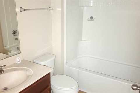 Touwnhouse à vendre à Sanford, Floride: 3 chambres, 153.57 m2 № 2133616 - photo 23