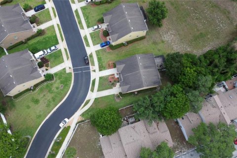 Touwnhouse à vendre à Sanford, Floride: 3 chambres, 153.57 m2 № 2133616 - photo 4